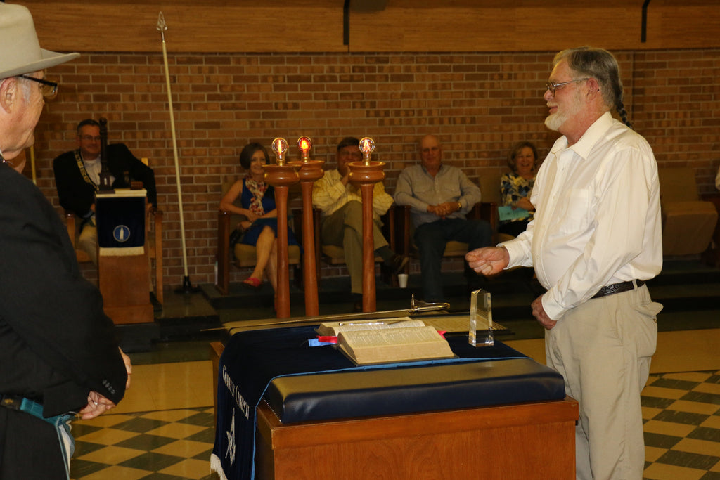 Captain Billy Sandifer Receives Community Builder Award from Masonic Lodge 3/16/2016